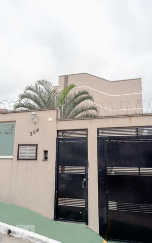 Casa de condomínio à venda com 90m², 3 quartos e 2 vagas Casa de condomínio à venda com 90m², 3 quartos e 2 vagasFachada