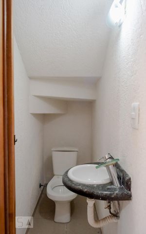 Casa de condomínio à venda com 90m², 3 quartos e 2 vagas Casa de condomínio à venda com 90m², 3 quartos e 2 vagasLavabo