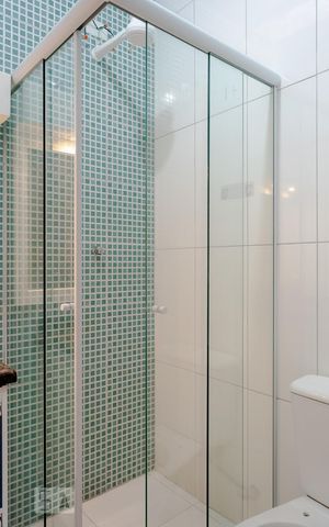 Casa de condomínio à venda com 90m², 3 quartos e 2 vagas Casa de condomínio à venda com 90m², 3 quartos e 2 vagasBanheiro 2