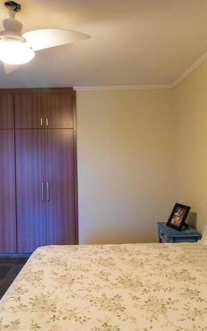 Casa à venda com 590m², 4 quartos e 4 vagas Casa à venda com 590m², 4 quartos e 4 vagasSuíte 01