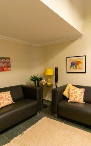 Casa à venda com 590m², 4 quartos e 4 vagas Casa à venda com 590m², 4 quartos e 4 vagasSala 01