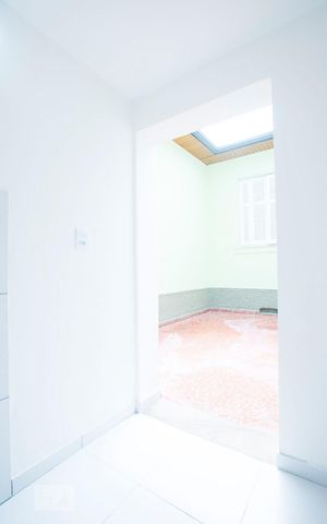 Casa para alugar com 98m², 2 quartos e 1 vaga