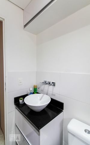 Studio à venda com 37m², 1 quarto e 1 vaga Studio à venda com 37m², 1 quarto e 1 vagaBanheiro
