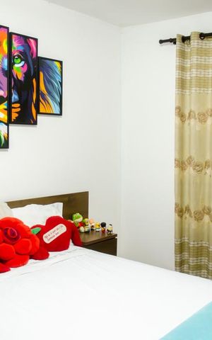 Casa à venda com 200m², 4 quartos e 2 vagasCasa 1 - Quarto 1