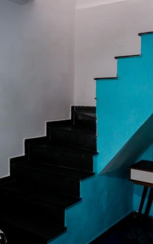 Casa à venda com 200m², 4 quartos e 2 vagasCasa 1 - Sala