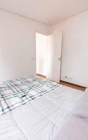 Casa para alugar com 59m², 1 quarto e 3 vagasSuíte