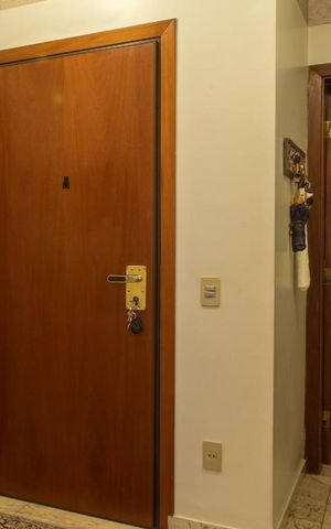 Apartamento para alugar com 169m², 3 quartos e 3 vagasEntrada
