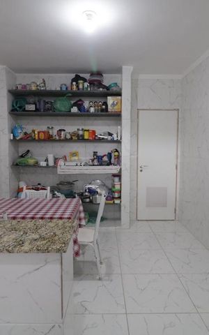 Casa à venda com 127m², 3 quartos e 4 vagas Casa à venda com 127m², 3 quartos e 4 vagasCozinha