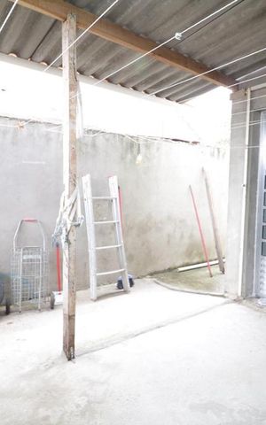 Casa à venda com 127m², 3 quartos e 4 vagas Casa à venda com 127m², 3 quartos e 4 vagasDetalhe da area de serviço