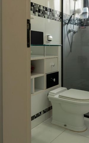 Casa à venda com 350m², 4 quartos e 3 vagas Casa à venda com 350m², 4 quartos e 3 vagasBanheiro da Suíte 3