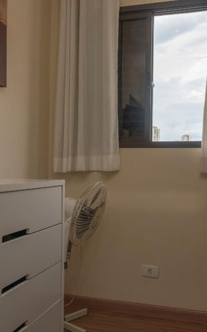 Casa à venda com 350m², 4 quartos e 3 vagas Casa à venda com 350m², 4 quartos e 3 vagasQuarto