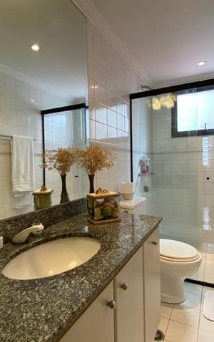 Apartamento à venda com 127m², 3 quartos e 2 vagasBanheiro