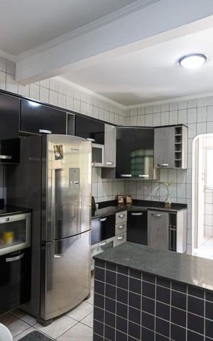 Casa à venda com 303m², 3 quartos e 2 vagasCozinha