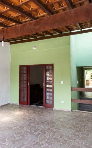 Casa à venda com 303m², 3 quartos e 2 vagasVaranda