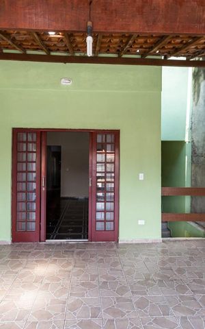 Casa à venda com 303m², 3 quartos e 2 vagasVaranda