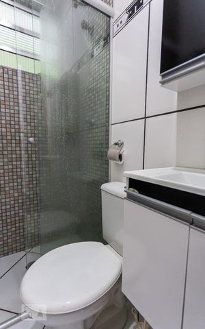 Casa à venda com 303m², 3 quartos e 2 vagasBanheiro 2
