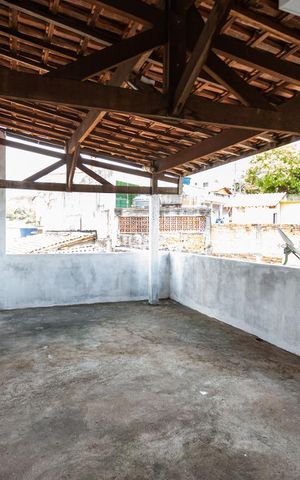 Casa à venda com 303m², 3 quartos e 2 vagasÁrea de Serviço