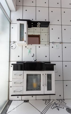 Casa à venda com 303m², 3 quartos e 2 vagasBanheiro da Suite