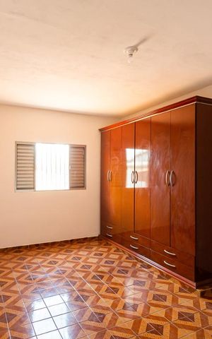 Casa à venda com 303m², 3 quartos e 2 vagasSuite