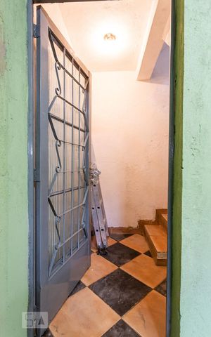 Casa à venda com 303m², 3 quartos e 2 vagasEntrada para Garagem