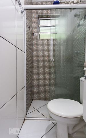 Casa à venda com 303m², 3 quartos e 2 vagasBanheiro 2