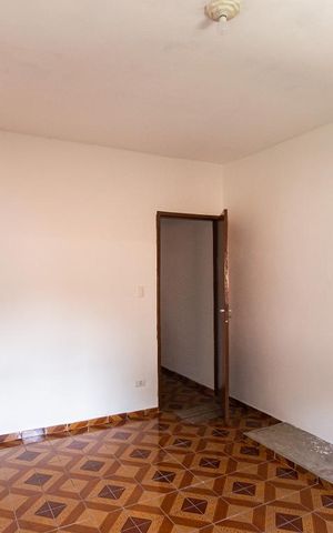 Casa à venda com 303m², 3 quartos e 2 vagasQuarto