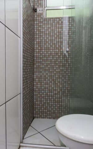 Casa à venda com 303m², 3 quartos e 2 vagasBanheiro 2