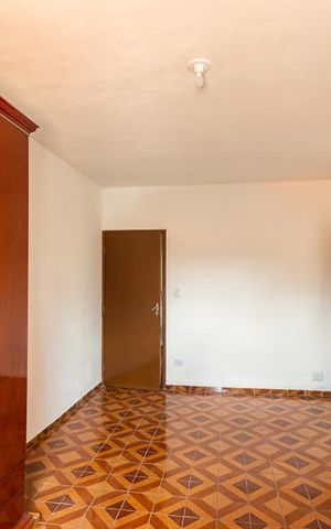 Casa à venda com 303m², 3 quartos e 2 vagasSuite