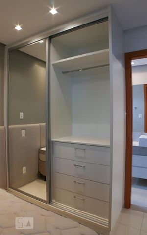 Studio para alugar com 46m², 1 quarto e 1 vagaSuite - Armário