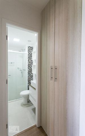 Apartamento à venda com 35m², 1 quarto e sem vagaCorredor