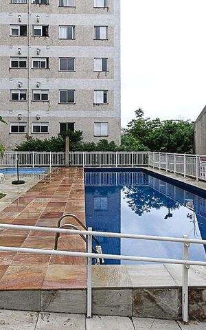 Apartamento à venda com 35m², 1 quarto e sem vagaÁrea Comum - Piscina
