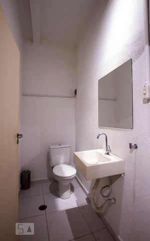 Apartamento à venda com 162m², 2 quartos e sem vagaBanheiro