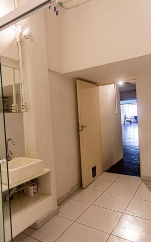 Apartamento à venda com 162m², 2 quartos e sem vagaBanheiro