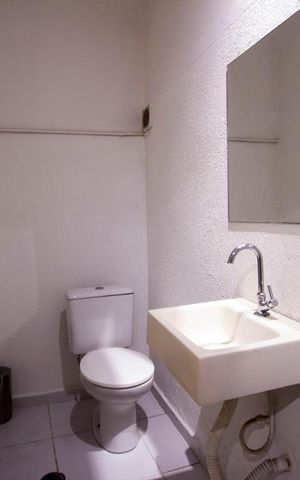 Apartamento à venda com 162m², 2 quartos e sem vagaBanheiro