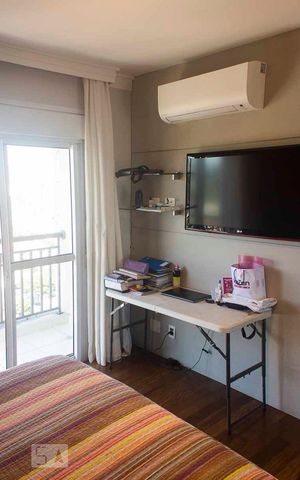 Apartamento à venda com 242m², 3 quartos e 4 vagasSuíte 2