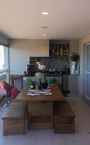 Apartamento à venda com 242m², 3 quartos e 4 vagasVaranda gourmet