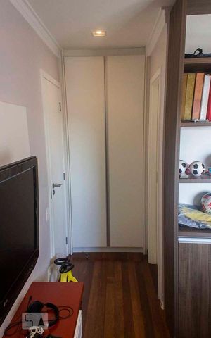 Apartamento à venda com 242m², 3 quartos e 4 vagasSuíte 1
