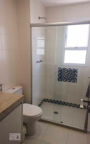 Apartamento à venda com 242m², 3 quartos e 4 vagasBanheiro da Suíte 1