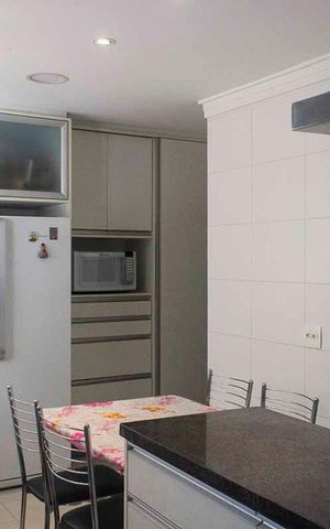 Apartamento à venda com 242m², 3 quartos e 4 vagasCozinha