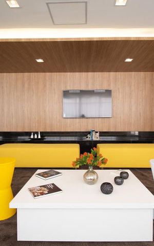 Apartamento à venda com 40m², 2 quartos e sem vaga Apartamento à venda com 40m², 2 quartos e sem vagaSalão de festas