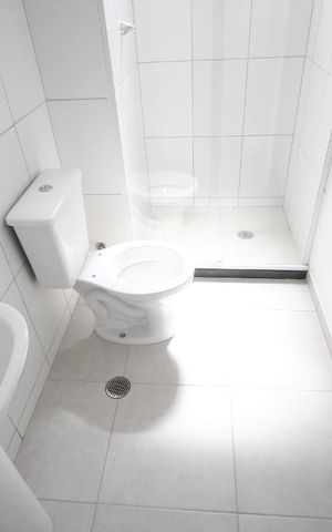 Apartamento à venda com 40m², 2 quartos e sem vagaBanheiro