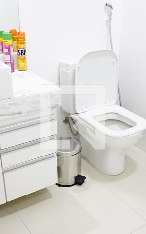Apartamento à venda com 90m², 2 quartos e 1 vagaBanheiro Social