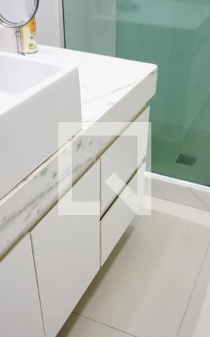 Apartamento à venda com 90m², 2 quartos e 1 vagaBanheiro Suite