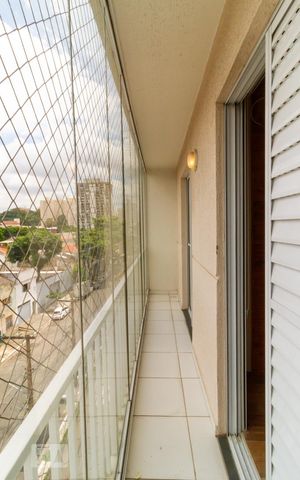 Apartamento à venda com 35m², 1 quarto e sem vaga Apartamento à venda com 35m², 1 quarto e sem vagaVaranda