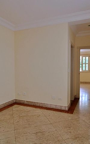 Casa de condomínio para alugar com 576m², 4 quartos e 4 vagasCopa