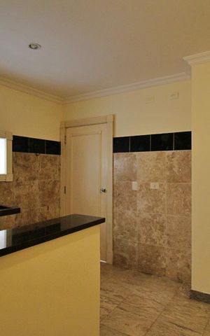 Casa de condomínio para alugar com 576m², 4 quartos e 4 vagasDependência de Empregados/Cozinha
