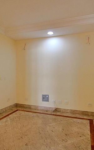 Casa de condomínio para alugar com 576m², 4 quartos e 4 vagasSala