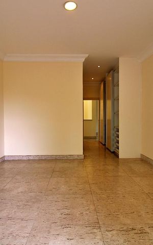 Casa de condomínio para alugar com 576m², 4 quartos e 4 vagasSuíte 4