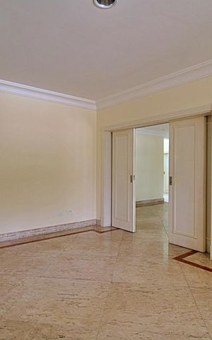 Casa de condomínio para alugar com 576m², 4 quartos e 4 vagasSala de Jantar