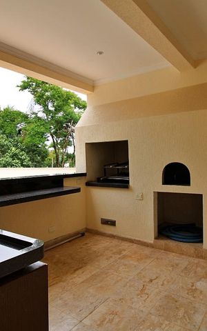 Casa de condomínio para alugar com 576m², 4 quartos e 4 vagasChurrasqueira